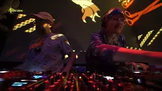 Bebetta & Le Palf in bed live at Harry Klein 20.11.2021 Visuals by Vital Electronica Part 3
