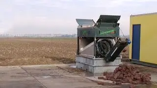 Stenenwasser | 400 m2 klinkers wassen per dag!