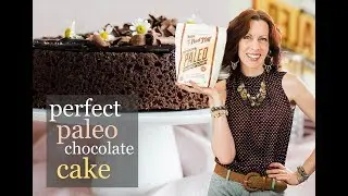 The Perfect 1-Bowl Paleo Chocolate Cake