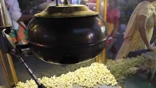 Popcorn using Indian style machine /Make in India: Indian Street Food