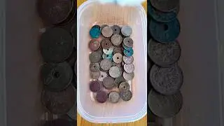 Cleaning Coins with Salt & Vinegar Watch these old coins shine again! #coincleaning #satisfying