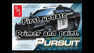 AMT 2021 Dodge Charger Police Pursuit Car: первое обновление. Грунтовка, покраска и лак.