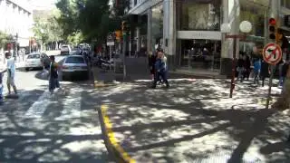 Recorriendo las calles de Mendoza Argentina (Centro)