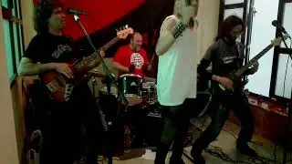 'KUARENTⒶ Y TRES HACHE' - &ldquo;No me f&iacute;o&rdquo;