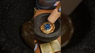 Satisfying ASMR | Golden & Blue Dice Melt with Press #ASMRShorts #Relaxation #SatisfyingShorts