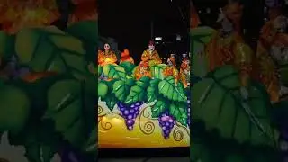 Mardi Gras FUN - Fat Tuesday - Mardi Gras parade