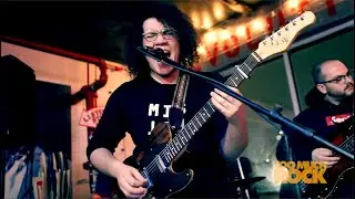 Dreamist - Honesty (Live @ Revolution Records)