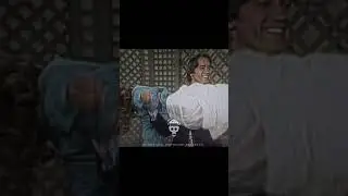 ARNOLD IMPRESSING WOMEN 🥵 OLD MR OLYMPIA 💀 FATHER OF BODYBUILDING #arnoldschwarzenegger#shorts#edit
