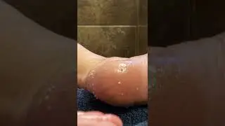 Body Shop Vitamin C Liquid Peel - pedicure