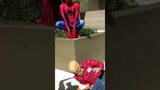 Uncle Ben interrupts Spidey&rsquo;s photoshoot by dying!! 💀🕷 #Shorts