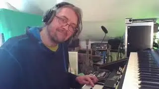 Musikbrause - Yamaha CS1x meets Hammond B200 -  Boogie Spacy