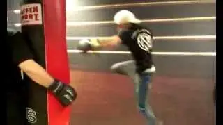 HKickboxing: Teen 14 years old -  Superman Punch
