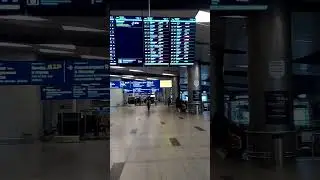 Информационное табло аэропорта Внуково в Москве Information board at Vnukovo Airport in Moscow