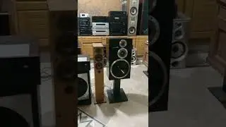 it's a japnease speakers and amplifiers in sound vision Faisalabad my what's up 03007216585