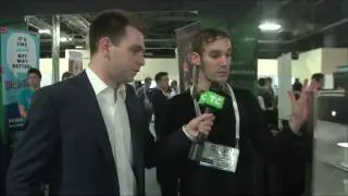 Fitz Strolls Startup Alley