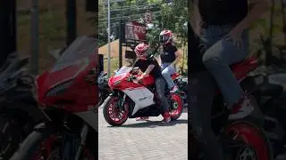 Biar gabanyak protess, langsung kasih paham aja!! . #ducati #848evo