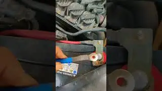power wire to amp thru the fire wall #fixit #diy #car #automobile #fix #music #caraudio #amplifier
