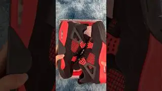 #jordan4 #basketballshoes #shoes #nikeshoes #sportswear #unboxing #nike #kick #sportsshoes #sneaker