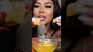 Asmr eating crawfish #asmr #asmreating #asmrcommunity #crawfishboil #asmrsounds ##asmrvideo