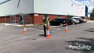 Skipper Retractable Barrier