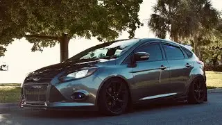 Ford Focus SE straight pipe! With an Aftermarket exhaust