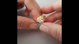 14K Gold Leaves ring with diamonds