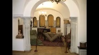 Замок  Пелешор в Румынии