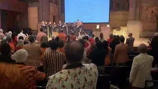 Friday, 20 May 2022:  Singing &ldquo;Old Nassau&rdquo; at the Alumni Council Annual Meetint