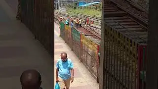 Dadar railway station working,,,#crime