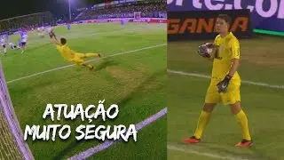 FELIPE LONGO FOI UM PARED&Atilde;O NA PARTIDA CONTRA O MAR&Iacute;LIA