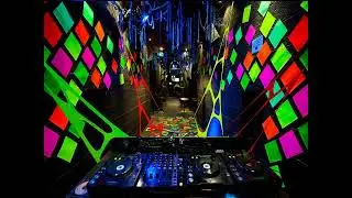 Dousk - Estrange (2005 Breaks Mix) Progressive Breaks / Trance Breakbeat