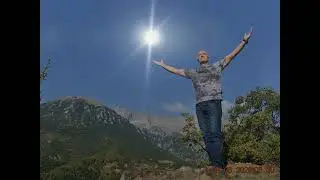 Bukuritë gjatë luginës së Vjosës Përmet.