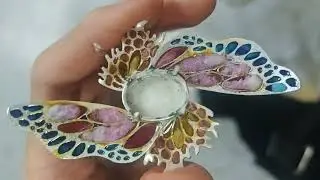 Creating a stunning jewellery butterfly brooch |  Plique-&agrave;-jour Enamel Jewellery Art
