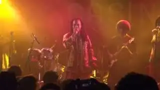 Black Uhuru - Here Comes Black Uhuru (live)