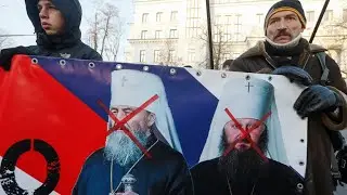 Ukraine's Orthodox Church makes historic split from Russia