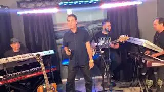 Gary Hobbs Es Puro Amor En Vivo