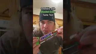 Snickers with Ghoulish Green Taste Test #snickers