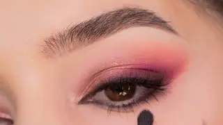 Pink and Maroon Eyeshadow Using Smoke n' Roses Palette from Colour Pop