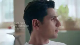 UNIQLO U AIRism Oversized T-shirt featuring Sidharth Malhotra
