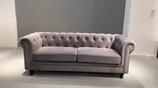 Chesterfield Samtsofa ✨Beste englische Handwerkstradition in verf&uuml;hrerisch-elegantem Samt.