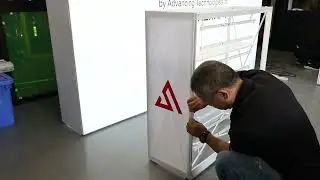 LIGHT POP UP COUNTER
