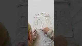 Барельеф ручной работы. Больше видео на странице #декор #interiordesign #art #painting #sculpture