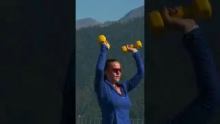 60 Second Upper Body Blast for Busy Women 😮#shorts Quick Full Upper Body Workout