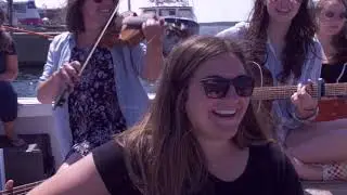 Michelle Deveau &ndash; Allons-y (vid&eacute;o officielle)
