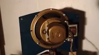 1938 Zenith Walton 12-S-232 Shutterdial Playing with 1940 Zenith Speaker Type 49U346