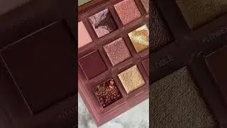 Unboxing a Huda Beauty Eyeshadow Palette from Sephora #sephora #hudabeauty