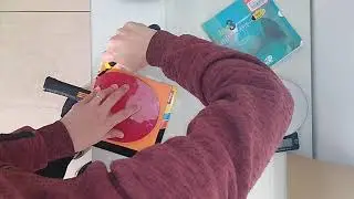 pegando una goma DHS hurricane 3 neo japonesa de nittaku