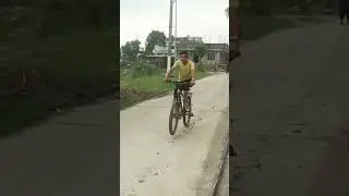 my first cycle riding please support me