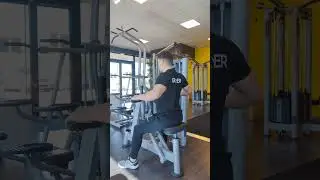 Rowing machine pronation