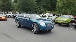 Candy Teal Dodge Magnum on 28's at Mlk Park #WhipPaparazzi
